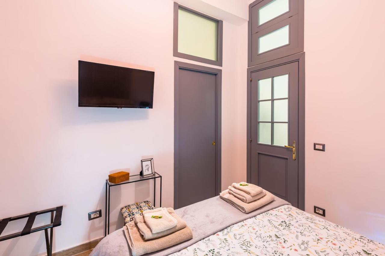 Eccehomo 29 La Casa Di Piero Apartment Napoli Bagian luar foto